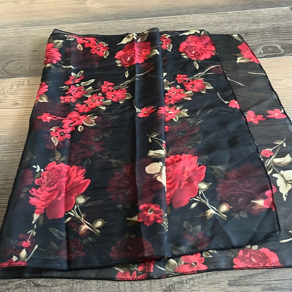 Beautiful scarf.